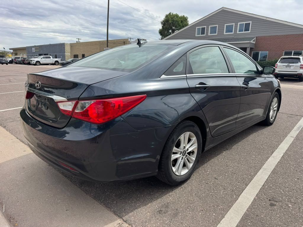Used 2013 Hyundai Sonata GLS w/ Popular Equipment Pkg FWD image 6