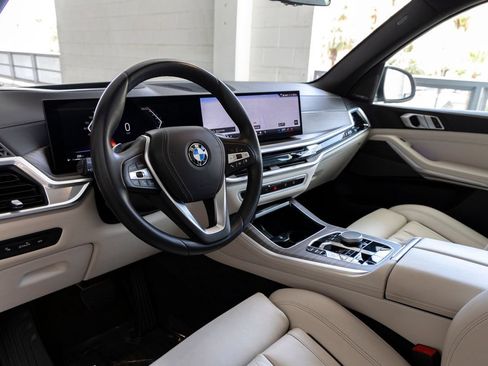 Certified 2024 BMW X5 sDrive40i w/ Premium Package RWD image 16