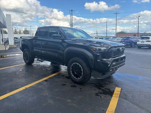 New 2026 Toyota Tacoma TRD Off-Road AWD/4WD image 7