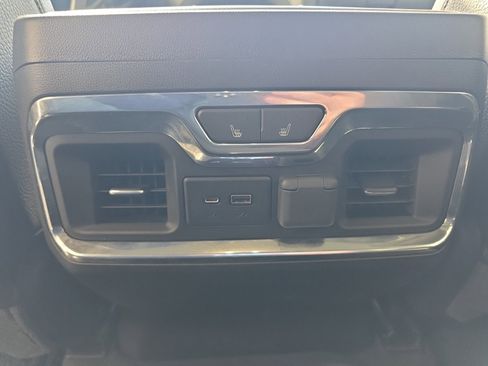 Used 2023 GMC Sierra 2500 Denali w/ Denali Ultimate Package image 37