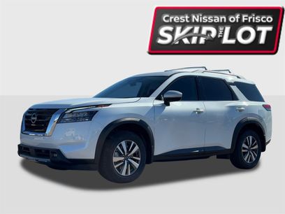 New 2025 Nissan Pathfinder SL