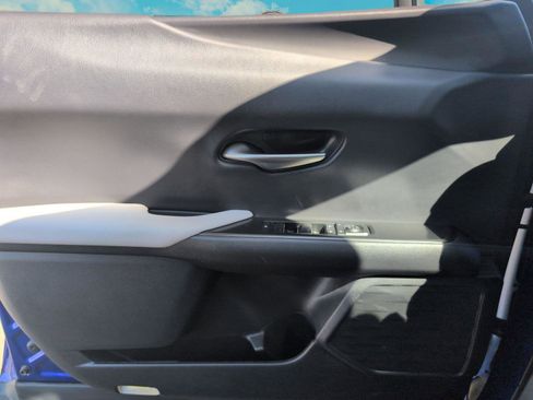 Certified 2025 Lexus UX 300h BASE image 14