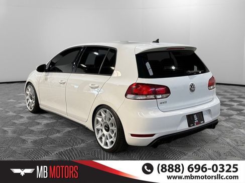 Used 2012 Volkswagen Golf 4-Door FWD image 7
