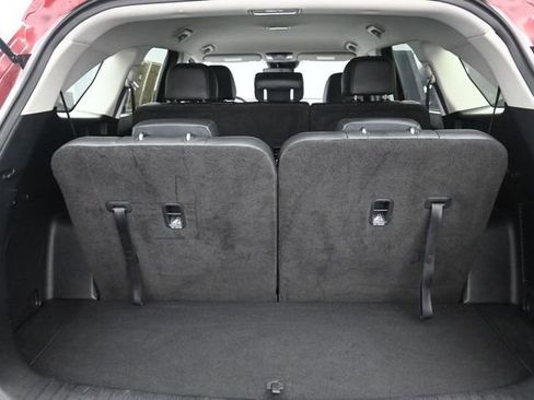 Used 2025 Kia Sorento S FWD image 31
