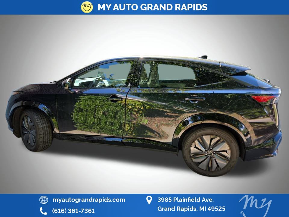 Certified 2023 Nissan Ariya AWD image 3