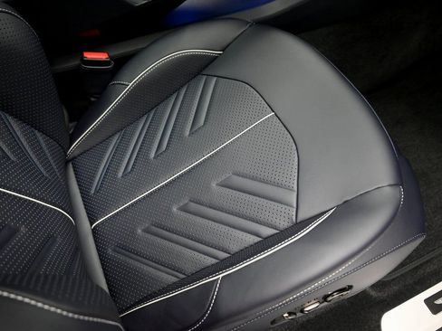 Used 2026 Aston Martin DBX S image 14