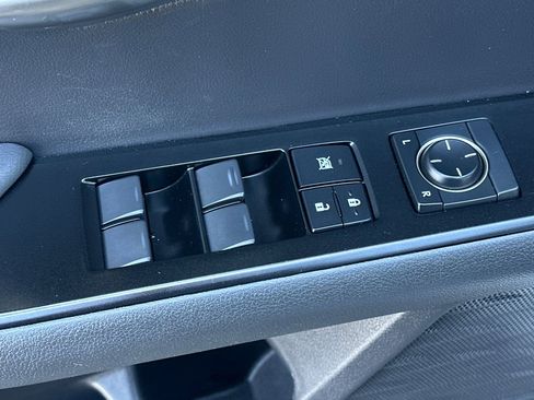 Used 2024 Lexus UX 250h 250h Base image 12