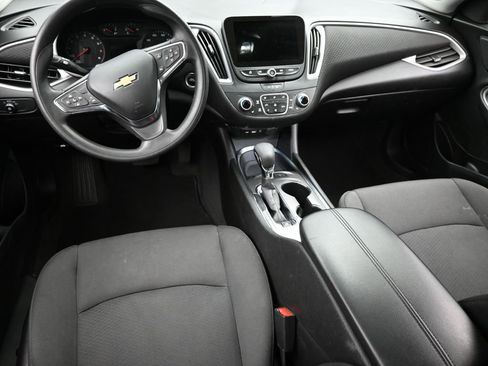 Certified 2024 Chevrolet Malibu LT image 12