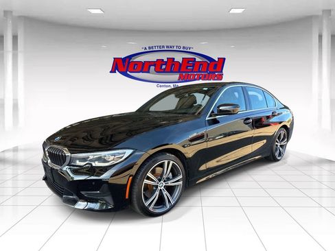 Used 2021 BMW 330i xDrive Sedan w/ Convenience Package AWD/4WD image 6