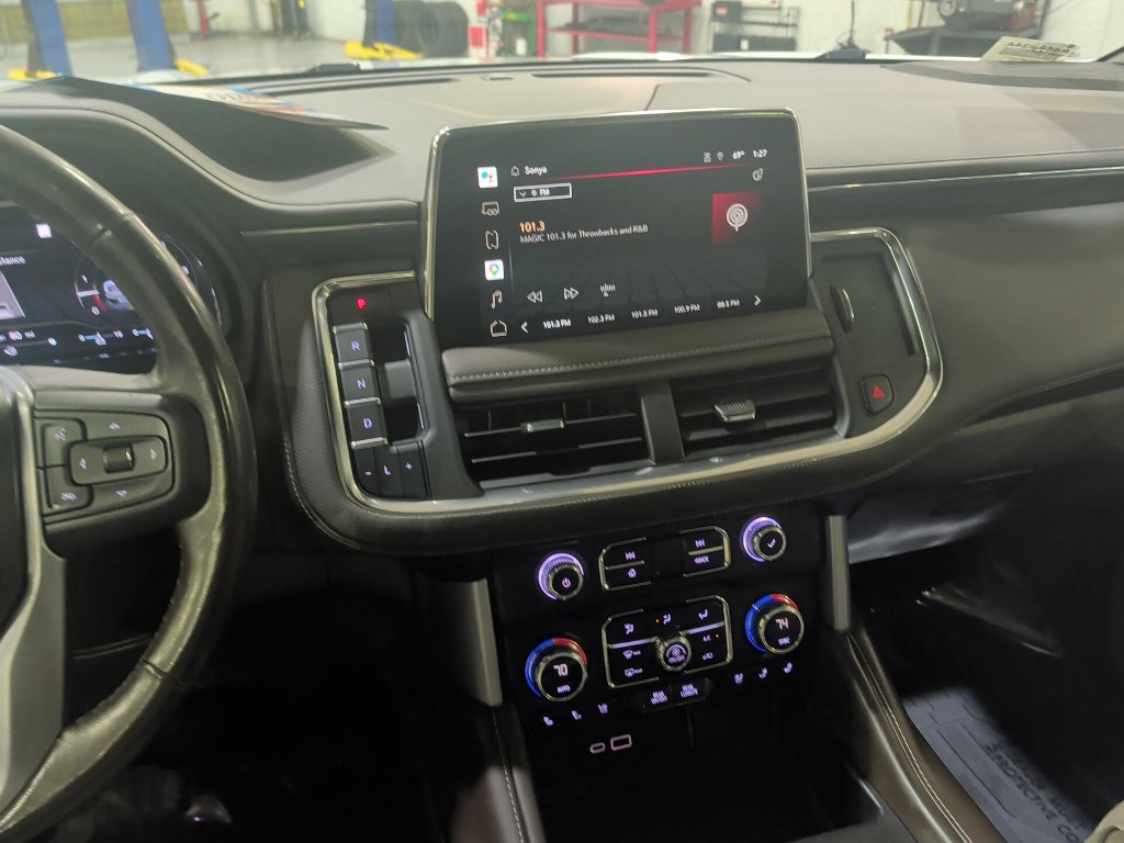 Used 2022 GMC Yukon SLT w/ SLT Luxury Package AWD/4WD image 19