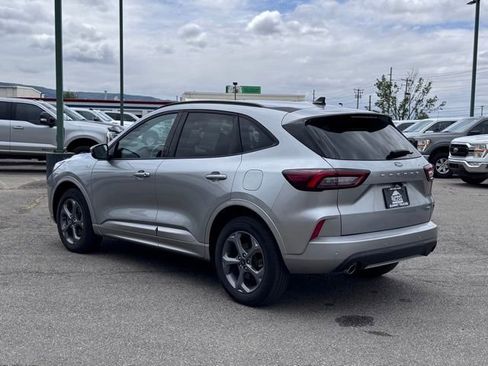 Used 2023 Ford Escape ST-Line Select w/ Tech Pack #1 AWD/4WD image 6