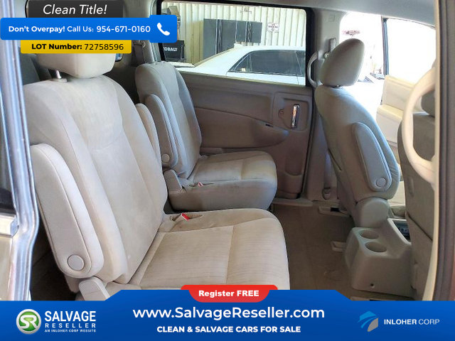 Used 2016 Nissan Quest SV FWD image 15
