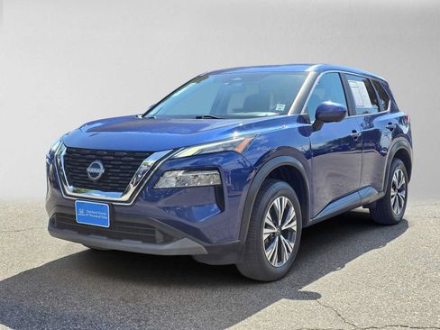 Used 2023 Nissan Rogue SV AWD/4WD image 7