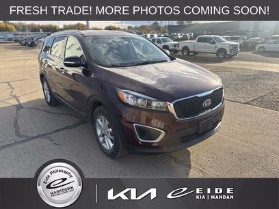 Used 2017 Kia Sorento AWD w/ LX V6 Convenience Package