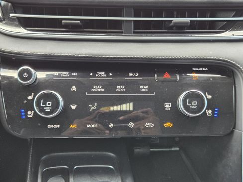 Used 2023 INFINITI QX60 Luxe AWD/4WD image 15