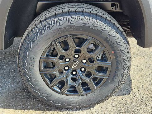 New 2026 Chevrolet Colorado Trail Boss AWD/4WD image 12