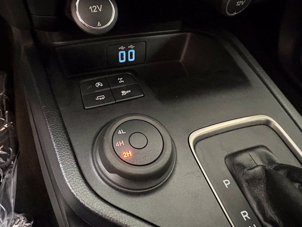 Used 2021 Ford Ranger XLT w/ Equipment Group 301A Mid AWD/4WD image 34