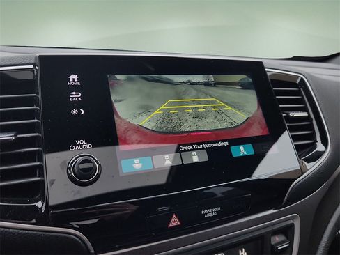 Used 2024 Honda Passport EX-L image 26