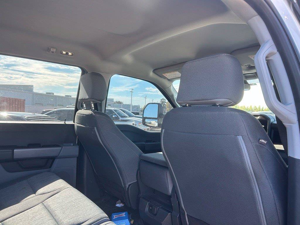 Used 2023 Ford F250 XL w/ STX Appearance Package AWD/4WD image 4