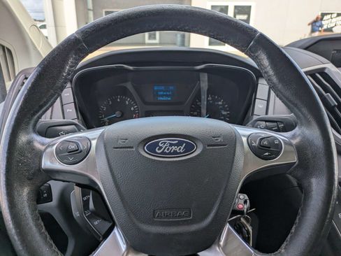 Used 2017 Ford Transit 350 XLT RWD image 31