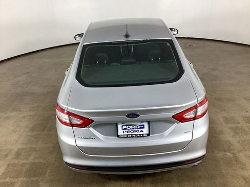 Used 2014 Ford Fusion SE FWD image 11