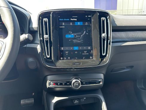 Certified 2024 Volvo C40 Recharge Core w/ Climate Package image 11