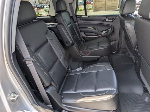 Used 2019 Chevrolet Tahoe LT RWD image 5