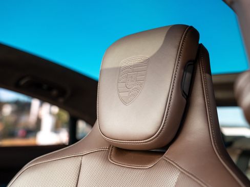 Certified 2021 Porsche Taycan Turbo AWD/4WD image 13