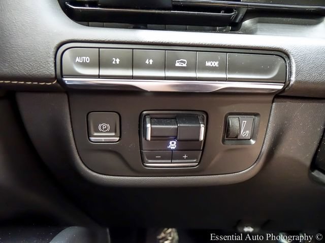 Certified 2023 Cadillac Escalade Sport w/ LPO, ONYX Package AWD/4WD image 23