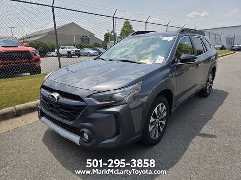 Used 2023 Subaru Outback Limited AWD/4WD image 10