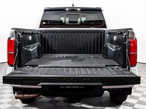 Used 2026 Toyota Tacoma SR5 AWD/4WD image 10