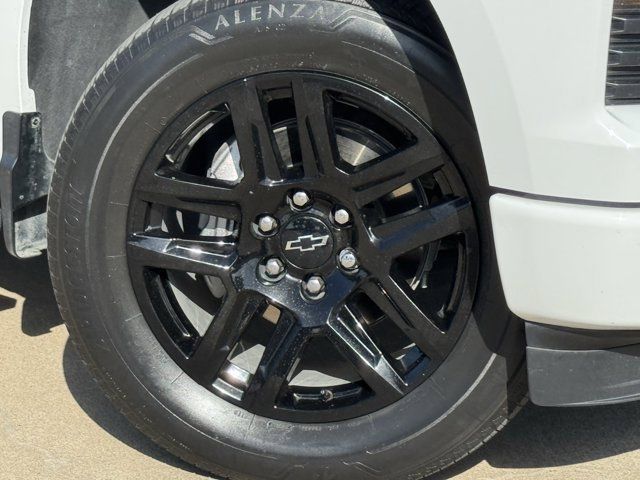 Used 2024 Chevrolet Silverado 1500 Custom w/ LPO, Dark Essentials Package RWD image 31
