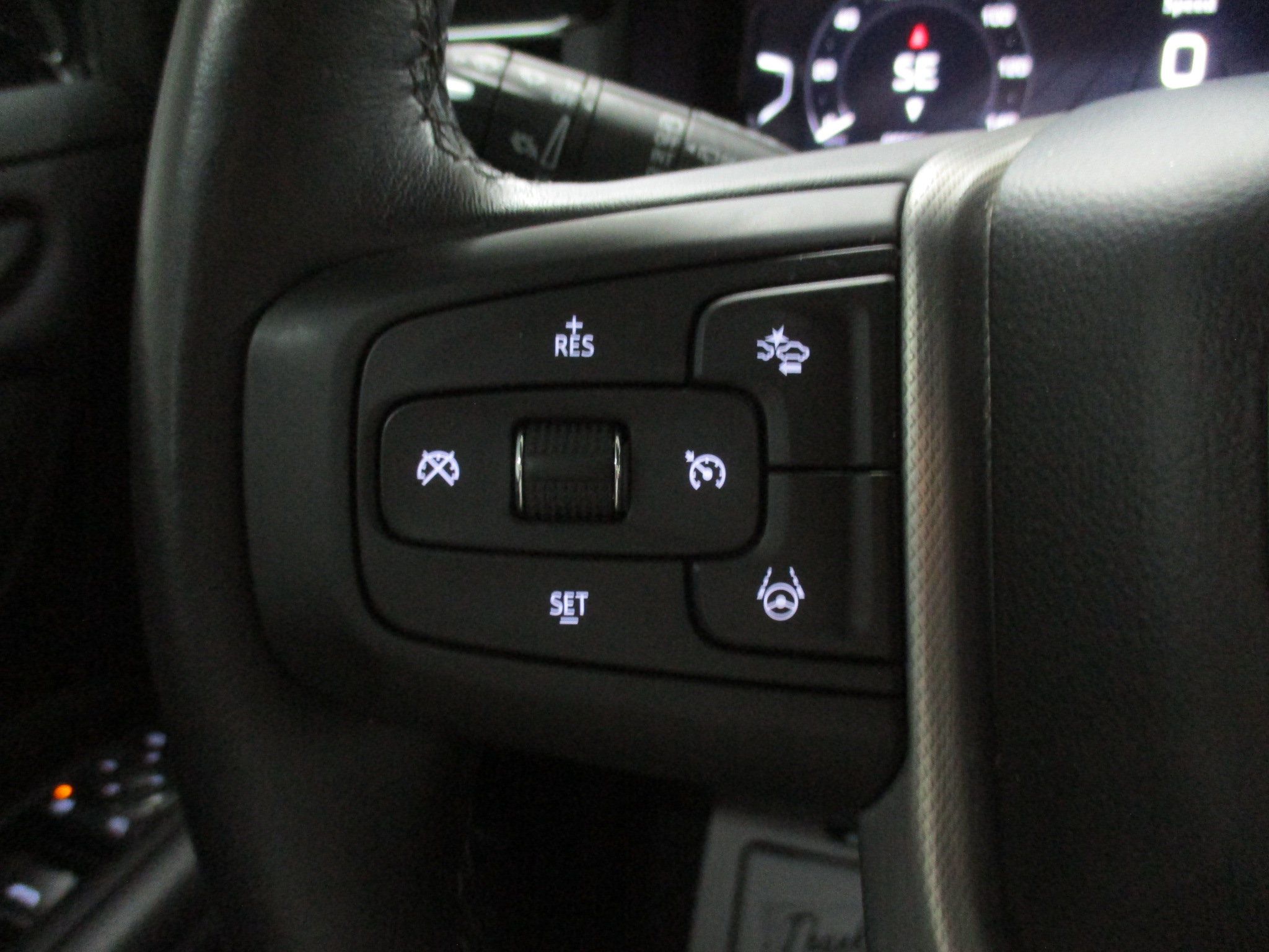 Certified 2024 GMC Yukon Denali w/ Advanced Technology Package AWD/4WD image 24