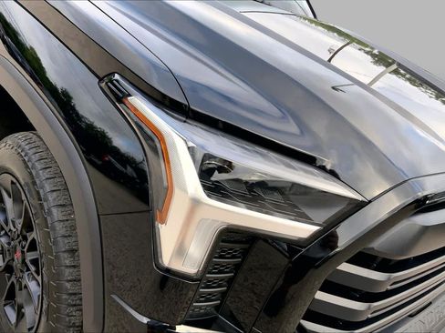 Used 2025 Toyota Tundra SR5 RWD image 27