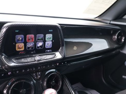 Used 2018 Chevrolet Camaro ZL1 image 12