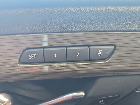 Used 2023 GMC Terrain Denali w/ Denali Premium Package AWD/4WD image 13