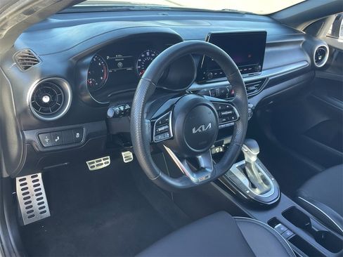 Used 2023 Kia Forte GT-Line w/ GT-Line Technology Package image 21