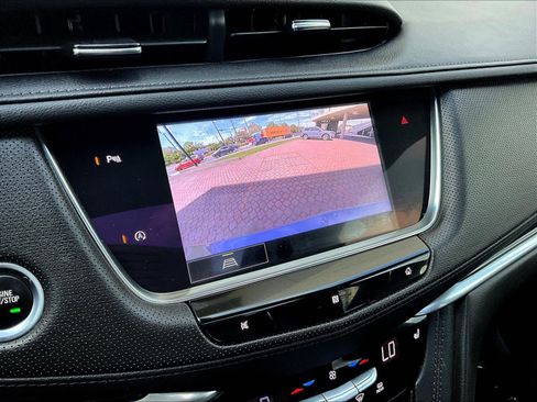 Used 2021 Cadillac XT5 Premium Luxury FWD image 13