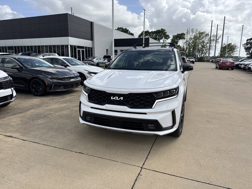 Used 2023 Kia Sorento SX FWD image 4