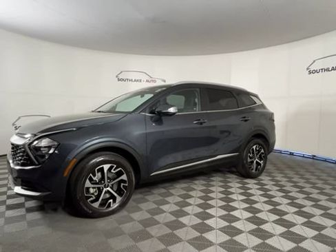 Certified 2023 Kia Sportage EX AWD/4WD image 5