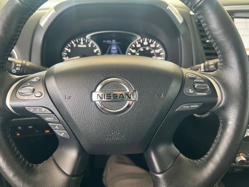 Used 2020 Nissan Pathfinder SL w/ Cargo Package AWD/4WD image 58