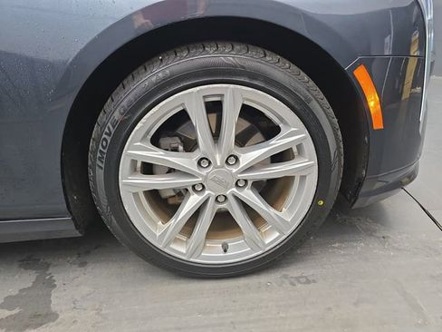 Used 2022 Cadillac CT4 Luxury w/ Sun And Sound Package RWD image 13
