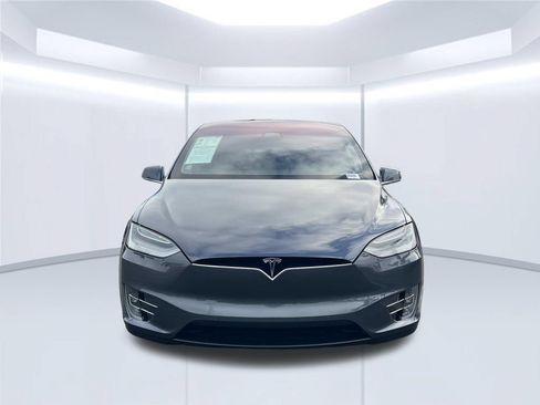 Used 2020 Tesla Model X Long Range AWD/4WD image 4