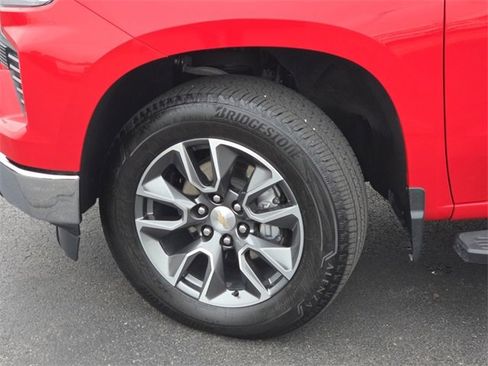 Certified 2024 Chevrolet Silverado 1500 LT image 21