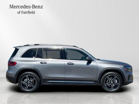 New 2026 Mercedes-Benz GLB 250 image 8