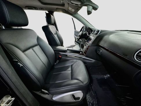 Used 2012 Mercedes-Benz GL 450 4MATIC image 34