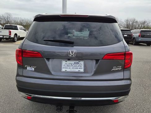 Used 2017 Honda Pilot Elite image 9