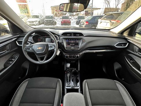 Used 2021 Chevrolet TrailBlazer LS image 13