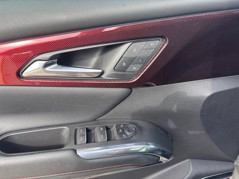 Used 2024 Chevrolet Traverse RS w/ LPO, Floor Liner Package FWD image 17