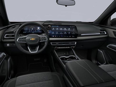 New 2025 Chevrolet Traverse LT image 61